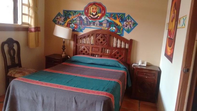 Imagen de la habitación del Hotel Regis, Uruapan. Foto 16