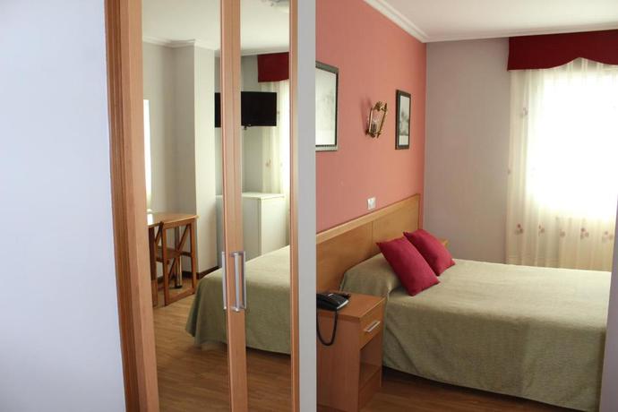 Imagen de la habitación del Hotel Rego Foz. Foto 3