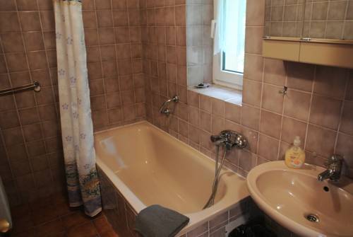 Imagen de la habitación del Hotel Regrus. Foto 5