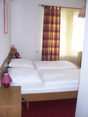 Imagen de la habitación del Hotel Regrus. Foto 10