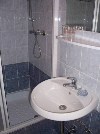 Imagen de la habitación del Hotel Regrus. Foto 11