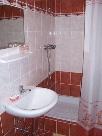 Imagen de la habitación del Hotel Regrus. Foto 13