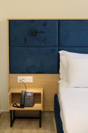 Imagen de la habitación del Hotel ReiVal. Foto 14