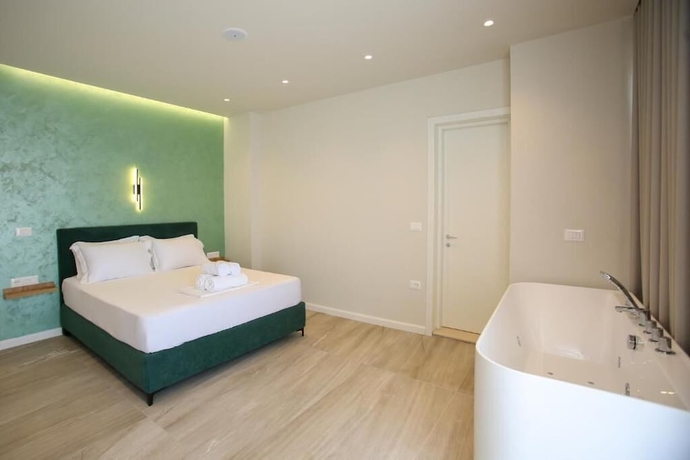 Imagen de la habitación del Hotel ReiVal. Foto 16