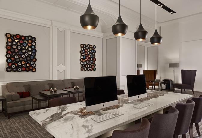 Imagen general del Hotel Reichshof Hamburg. Foto 2