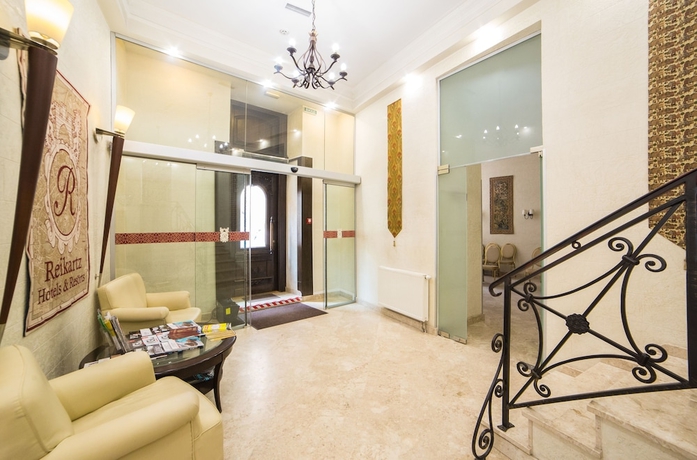 Imagen de los interiores del Hotel Reikartz Medievale. Foto 15