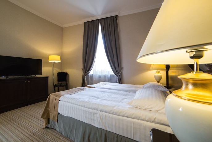 Imagen de la habitación del Hotel Reikartz Medievale. Foto 9