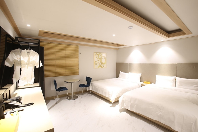 Imagen de la habitación del Hotel Rein. Foto 2
