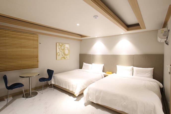 Imagen de la habitación del Hotel Rein. Foto 3