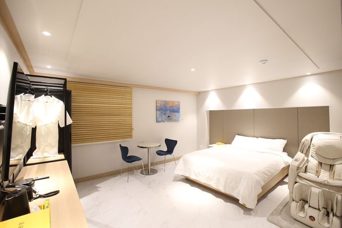 Imagen de la habitación del Hotel Rein. Foto 4