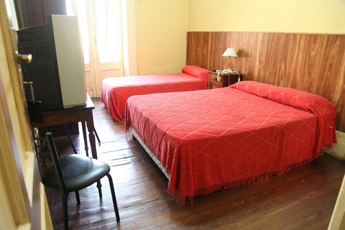 Imagen de la habitación del Hotel Reina, Buenos Aires. Foto 8