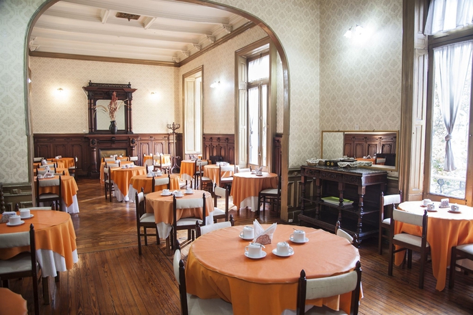 Imagen del bar/restaurante del Hotel Reina, Buenos Aires. Foto 2