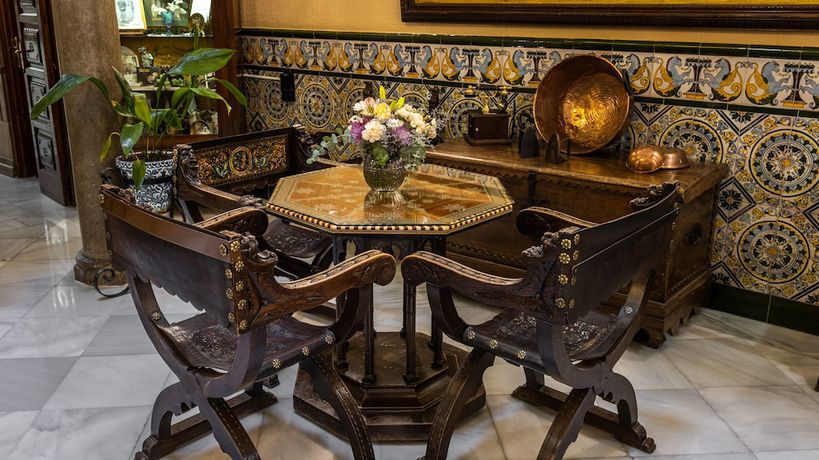 Imagen de los interiores del Hotel Reina Cristina, Granada. Foto 10