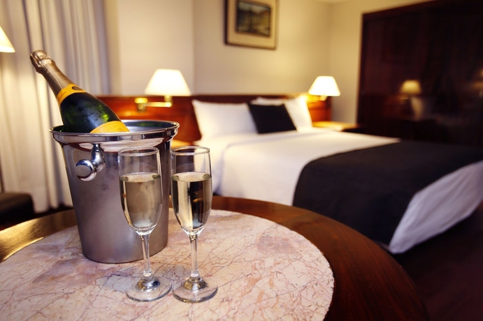 Imagen de la habitación del Hotel Reina Isabel, Quito. Foto 10