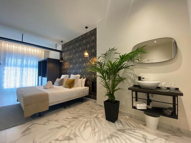 Imagen de la habitación del Hotel Reina Victoria La Plaza. Foto 14
