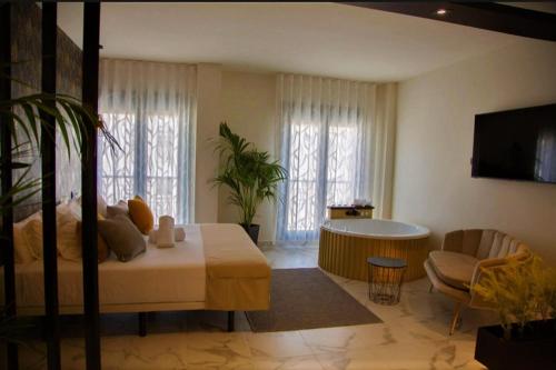 Imagen de la habitación del Hotel Reina Victoria La Plaza. Foto 7