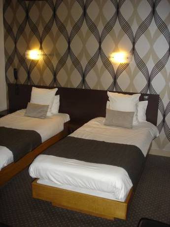 Imagen de la habitación del Hotel Reine Mathilde. Foto 10