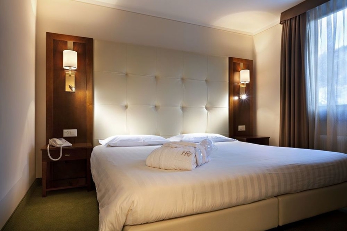 Imagen de la habitación del Hotel Reine Victoria. Foto 3