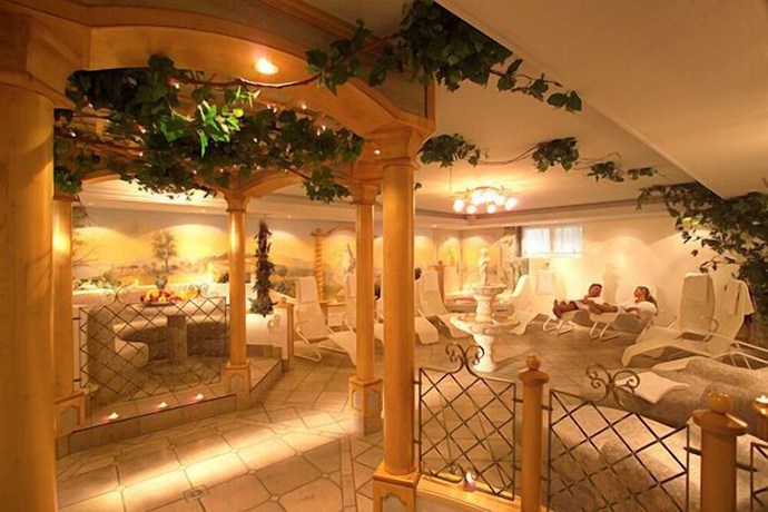 Imagen de la piscina del Hotel Reipertingerhof. Foto 17