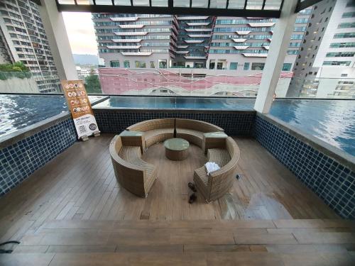 Imagen general del Hotel Reizz Residence By Luxury Suites. Foto 4