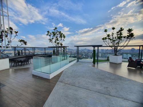 Imagen general del Hotel Reizz Residence By Luxury Suites. Foto 7