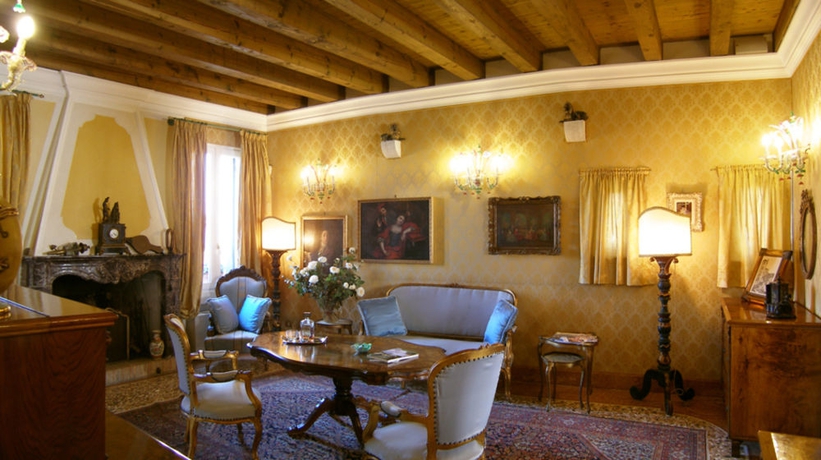 Imagen de los interiores del Hotel Relais Alberti. Foto 13