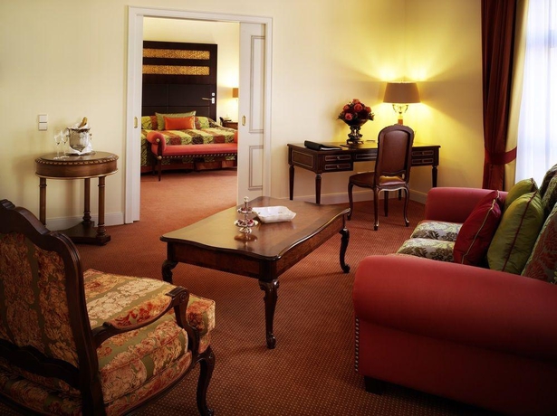 Imagen general del Hotel Relais And Chateaux Hotel Bulow Palais. Foto 9