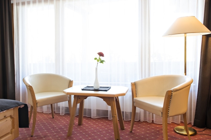 Imagen de la habitación del Hotel Relais Andchâteaux Chasa Montana. Foto 10