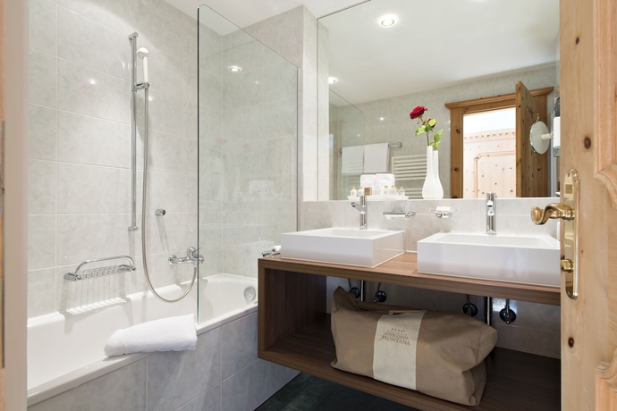 Imagen de la habitación del Hotel Relais Andchâteaux Chasa Montana. Foto 16