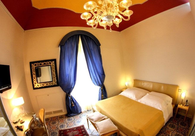 Imagen de la habitación del Hotel Relais Antica Badia - San Maurizio 1619. Foto 6