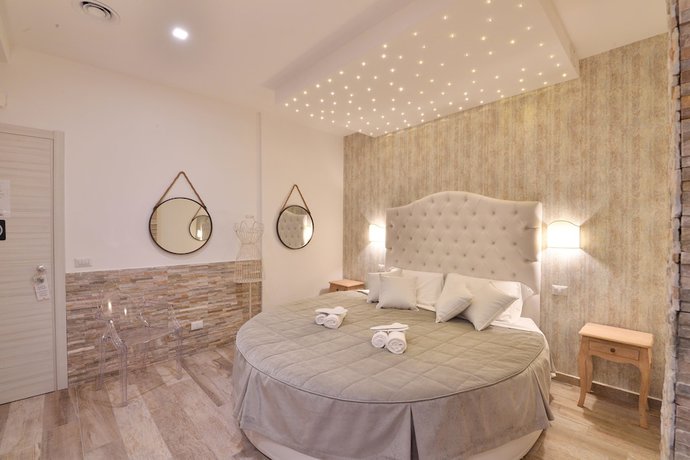 Imagen de la habitación del Hotel Relais Barberini. Foto 5