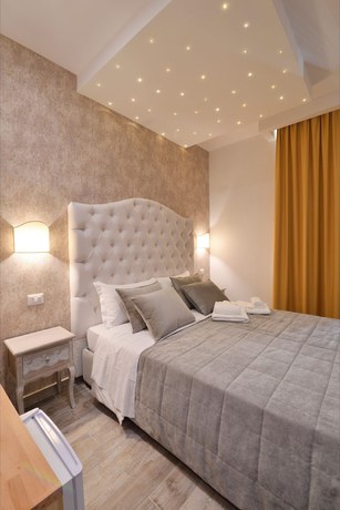 Imagen de la habitación del Hotel Relais Barberini. Foto 13