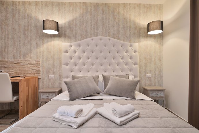 Imagen de la habitación del Hotel Relais Barberini. Foto 15