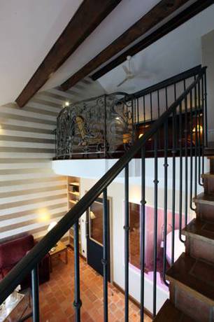 Imagen de la habitación del Hotel Relais Bernard Loiseau. Foto 6