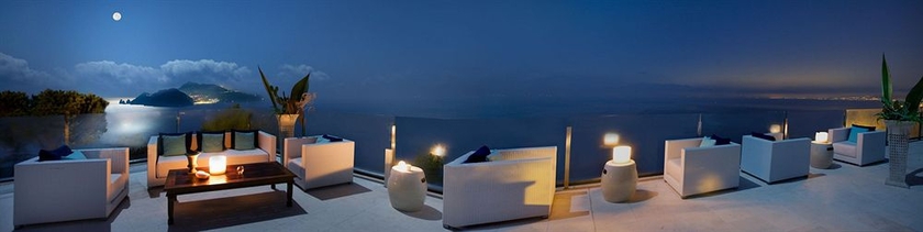 Imagen de los exteriores del Hotel Relais Blu. Foto 5