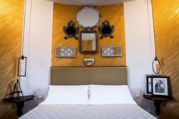 Imagen de la habitación del Hotel Relais Cascina Scottina. Foto 5