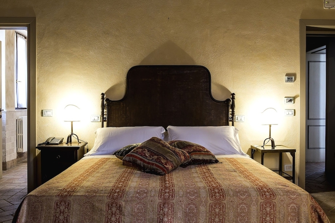 Imagen de la habitación del Hotel Relais Cascina Scottina. Foto 12