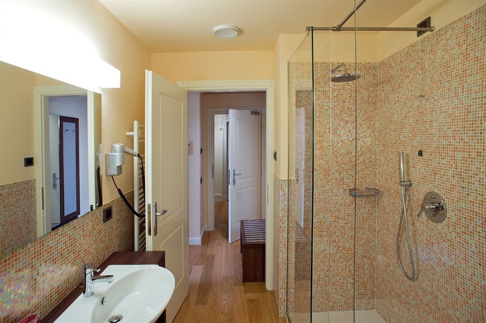 Imagen de la habitación del Hotel Relais Castello Di Casiglio. Foto 9