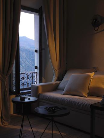 Imagen de la habitación del Hotel Relais Castello di Morcote. Foto 16