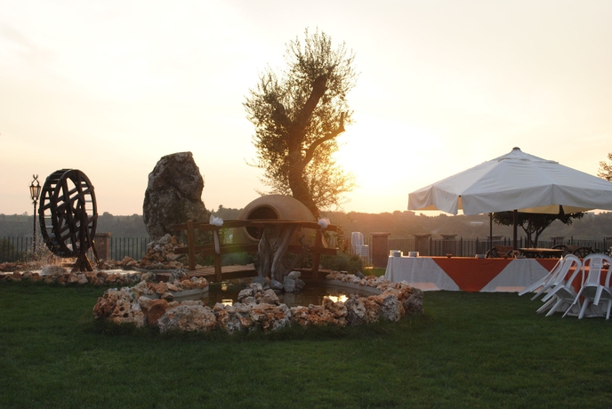 Imagen de los exteriores del Hotel Relais Castrum Boccea. Foto 8