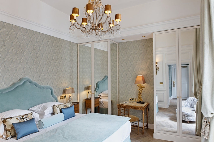 Imagen de la habitación del Hotel Relais Christine. Foto 13