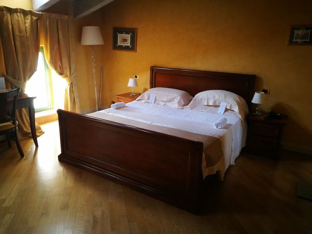 Imagen de la habitación del Hotel Relais Colombara Spa and Wellness. Foto 16