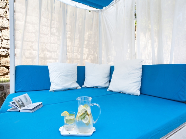 Imagen de los exteriores del Hotel Relais Correale Rooms and Garden. Foto 13