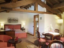 Imagen de la habitación del Hotel Relais Corte Cavalli. Foto 8