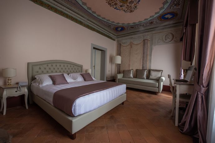 Imagen de la habitación del Hotel Relais Corte Rodeschi. Foto 11