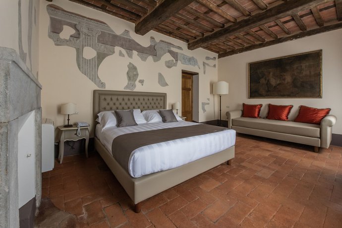 Imagen de la habitación del Hotel Relais Corte Rodeschi. Foto 19
