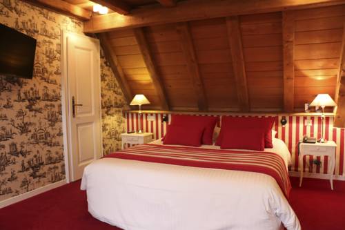 Imagen de la habitación del Hotel Relais De La Poste, La Wantzenau. Foto 10