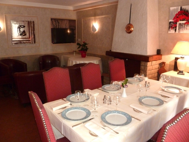 Imagen del bar/restaurante del Hotel Relais De La Rance. Foto 5