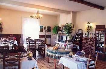 Imagen del bar/restaurante del Hotel Relais De La Ribeyrie. Foto 2