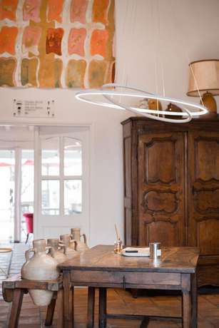 Imagen de los interiores del Hotel Relais De L'oustau Camarguen. Foto 18
